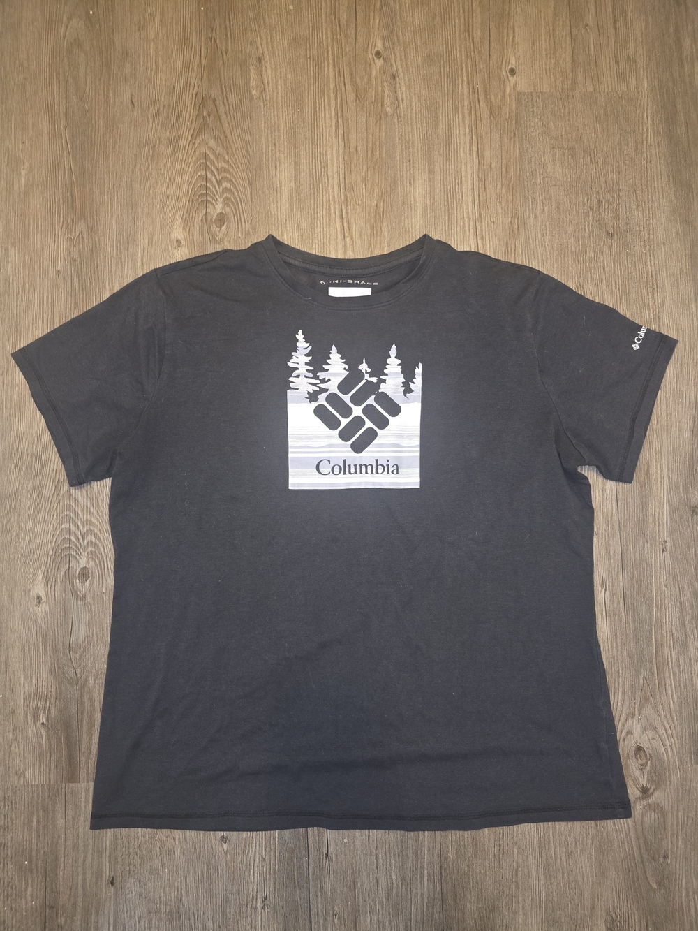 Columbia Black Short-Sleeve Tee with White Logo Graphic